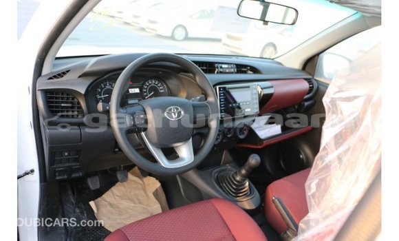 Buy Import Toyota Hilux White Car in Import - Dubai in Baa Buy Import Toyota Hilux White Car in Import - Dubai in Baa