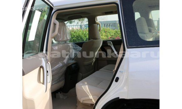 Buy Import Toyota Prado White Car in Import - Dubai in Baa Buy Import Toyota Prado White Car in Import - Dubai in Baa