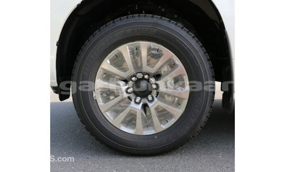 Buy Import Toyota Prado White Car in Import - Dubai in Baa Buy Import Toyota Prado White Car in Import - Dubai in Baa