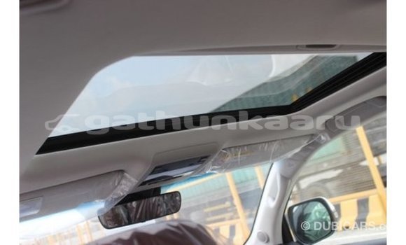 Buy Import Toyota Land Cruiser White Car in Import - Dubai in Baa Buy Import Toyota Land Cruiser White Car in Import - Dubai in Baa