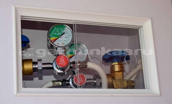 Buy New Toyota Land Cruiser White Car in Agolhitheemu in Raa Buy New Toyota Land Cruiser White Car in Agolhitheemu in Raa