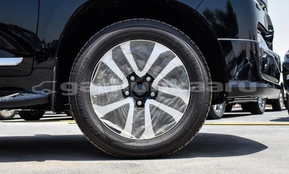 Buy New Toyota Land Cruiser Black Car in Agolhitheemu in Raa Buy New Toyota Land Cruiser Black Car in Agolhitheemu in Raa