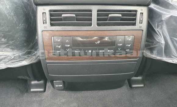 Buy New Toyota Land Cruiser Black Car in Agolhitheemu in Raa Buy New Toyota Land Cruiser Black Car in Agolhitheemu in Raa