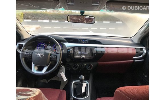 Buy Import Toyota Hilux White Car in Import - Dubai in Baa Buy Import Toyota Hilux White Car in Import - Dubai in Baa