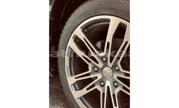 Buy Import Toyota Land Cruiser Black Car in Import - Dubai in Baa Buy Import Toyota Land Cruiser Black Car in Import - Dubai in Baa