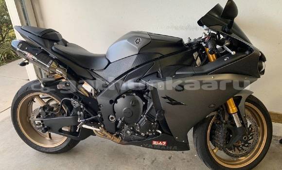 Buy Used Yamaha R1 Beige Bike in Buruni in Thaa