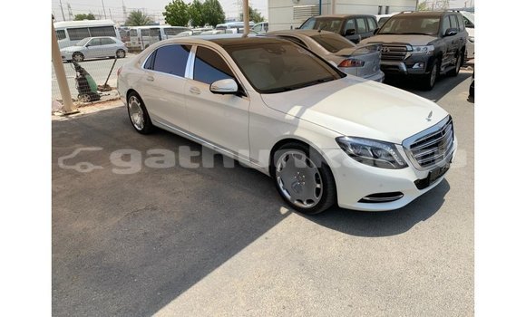 Buy Import Mercedes-Benz 190 White Car in Import - Dubai in Baa Buy Import Mercedes-Benz 190 White Car in Import - Dubai in Baa